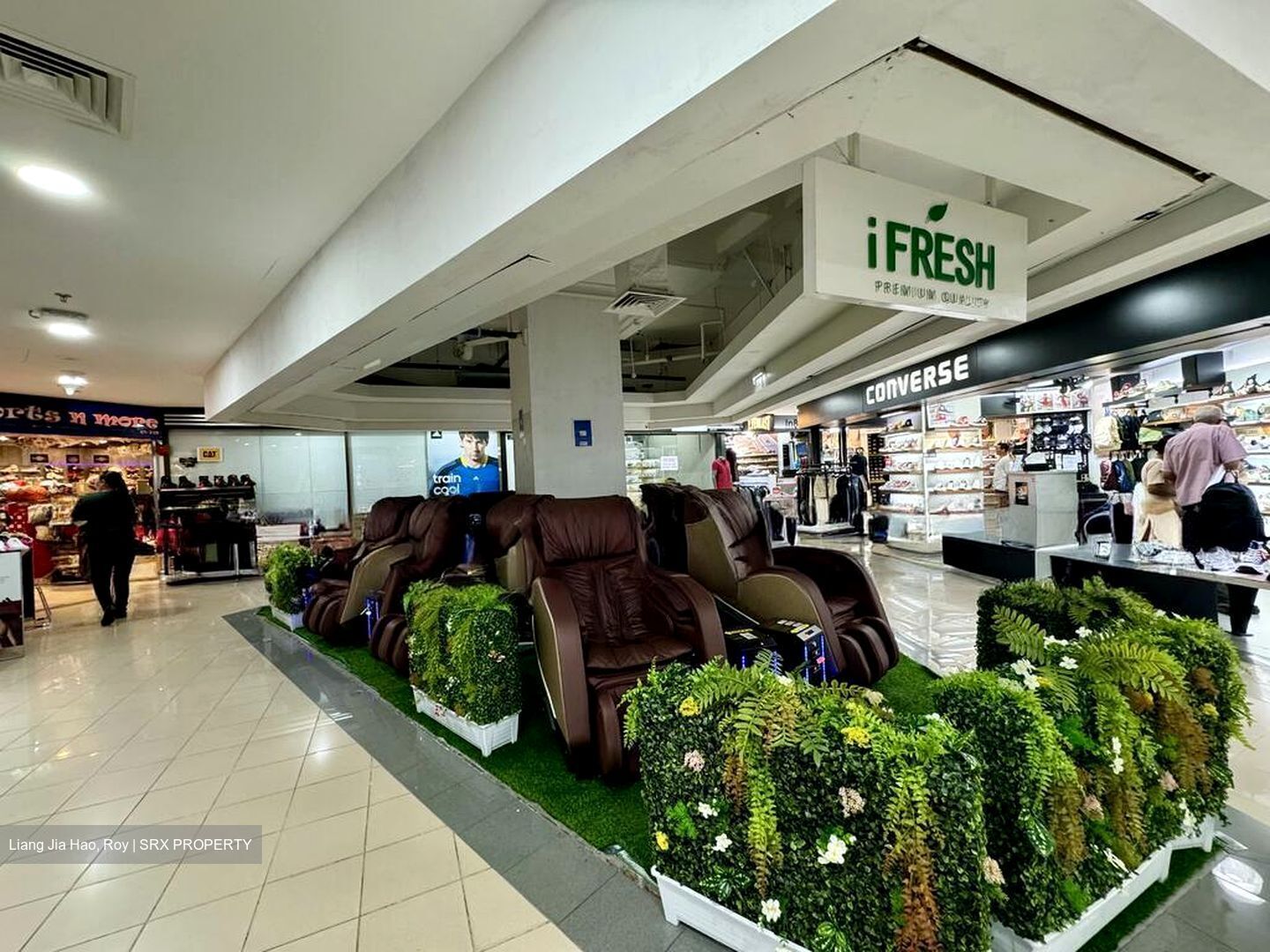 Queensway Tower / Queensway Shopping Centre (D3), Shop House #520250831